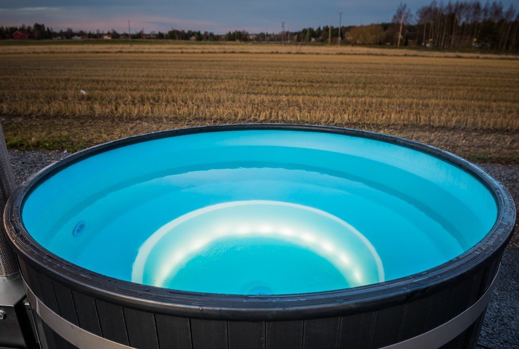 mit Badefass-Unterwasser-LED-Beleuchtung