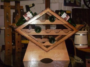 Weinregal WEINSTERN für 11 Flaschen aus massivem Eichenholz