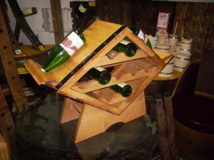 Weinregal WEINSTERN für 11 Flaschen aus massivem Eichenholz