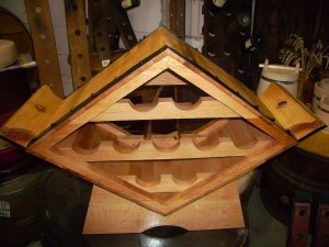 Weinregal WEINSTERN für 11 Flaschen aus massivem Eichenholz