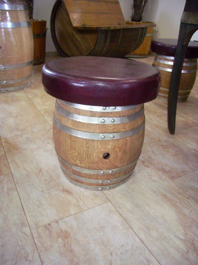 Fass-Sitzgarnitur Toscana aus neuen Eihenholzfässern