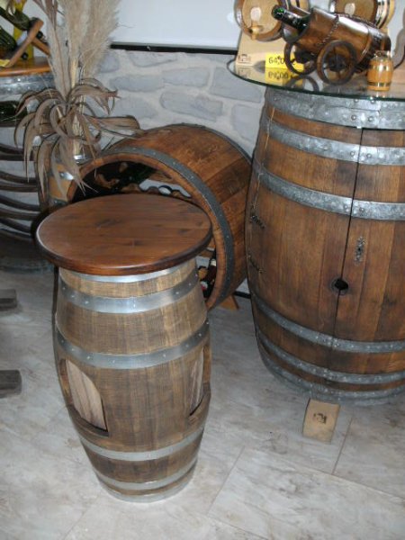 225L Fasstisch-Rustica & 4 Fass-Barhocker-HAVANA T-Platte D.80 H110cm