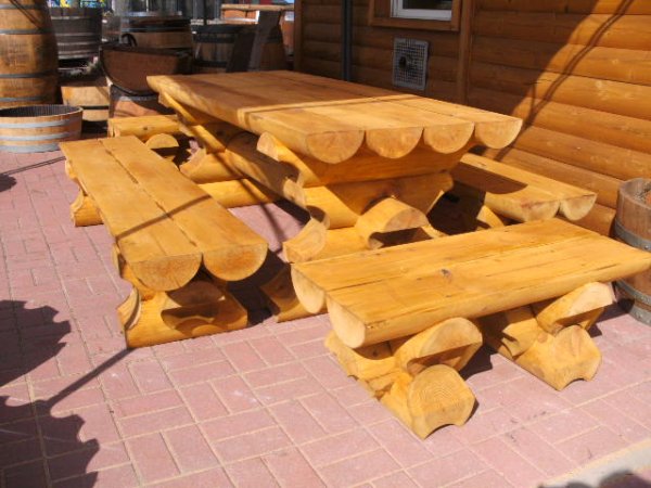 2m Sitzbank ohne Rückenlehne 2M-RBSB aus massiven Rundbohlen mit 20cm Durchmesser mit 2m Länge