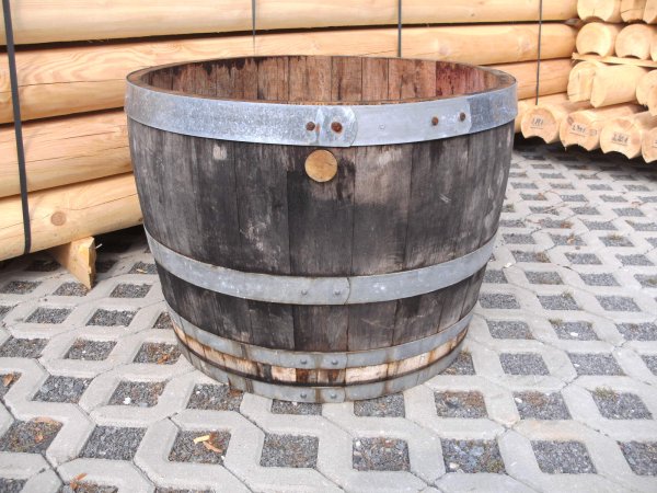 130 Liter Miniteich Regentonne aus gebrauchtem dunklerem Barrique Eichenfass Holzfass Regenfass Pflanzkübel