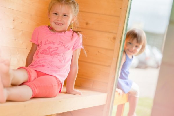 TOP Kinder Spielfass Ø1,9m. L2,0m. Spielplatz Spielhaus Kinderhaus Kinderspielhaus