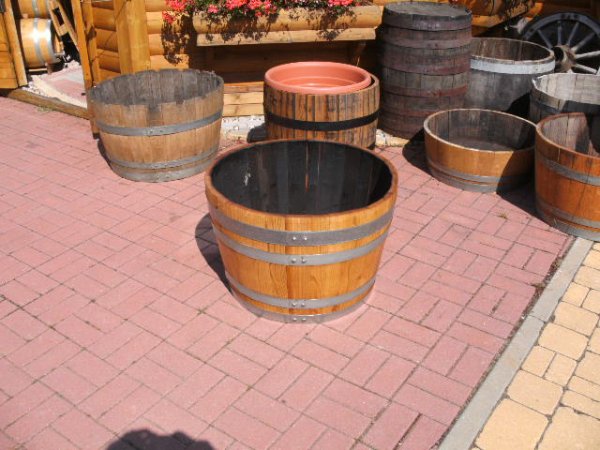 Ca. 75L Miniteich aus neue Kastanienfasshälfte mit D.55cm,H.39cm Blumenkübel mit Extraring