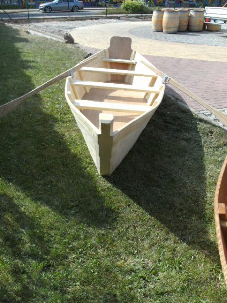 NORDIKA-40S Holzboot mit Segelmast Designboot als Dekoration für den Garten und Gastronomie