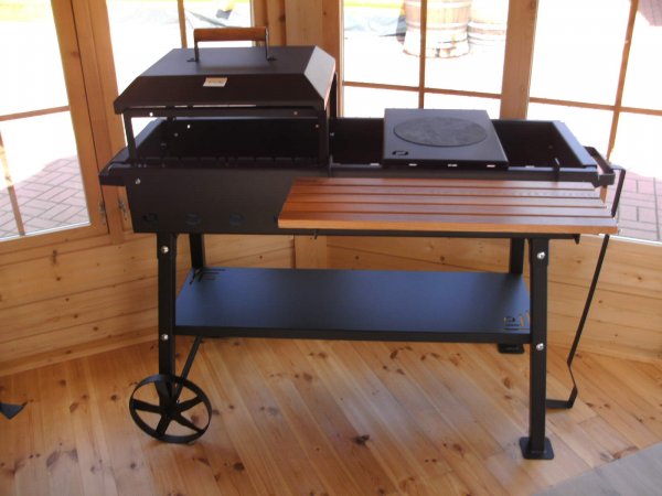 TOP Schaschlik Mangal - sehr robuster Holzkohle GRILL Kohlegrill BARBECUE BBQ Holzgrill