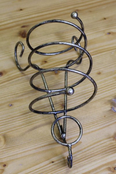 1-er Schmiedetraum-1111 Weinregal für 1 Flaschen aus massivem Schmiedeeisen