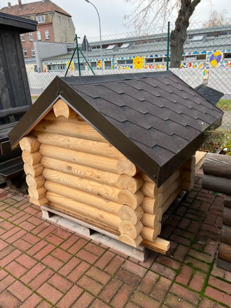 Hundehütte aus 16cm Rundbohlen Hundehaus Hundeschlafplatz Tierhaus Hundekota ein Haus für's Hundeleben