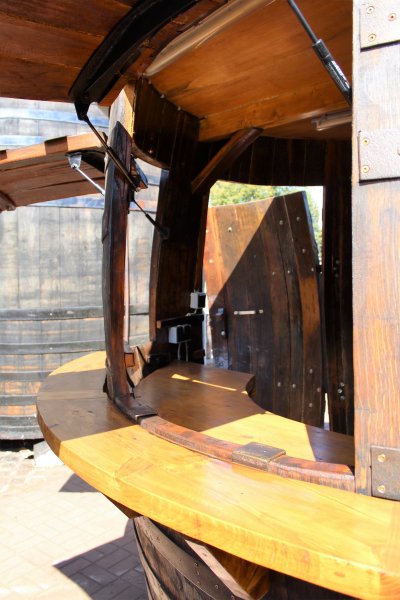 Wochen - Miete für Fass - Verkaufsanhänger Verkaufstheke Weinverkostungstand Verkaufstand