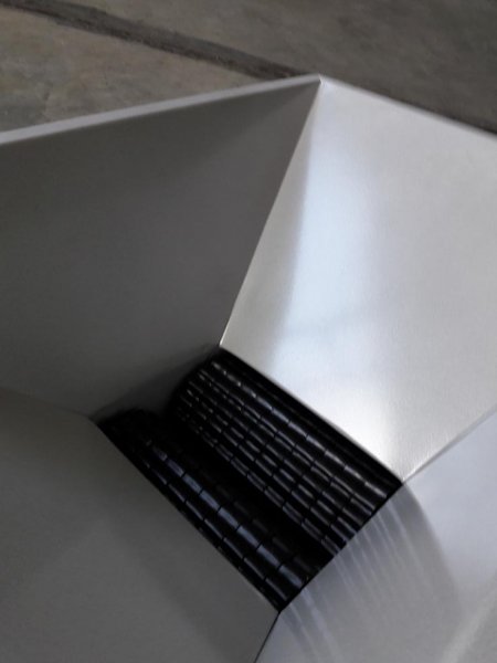 Weinpresse 25L silber mit stabilen Tragegriffen