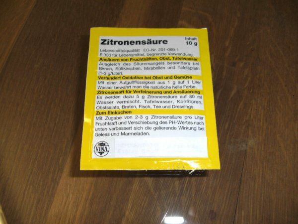 10g Zitronnensäure für die Nasskonservierung von Holfässern und Weinbehälter.