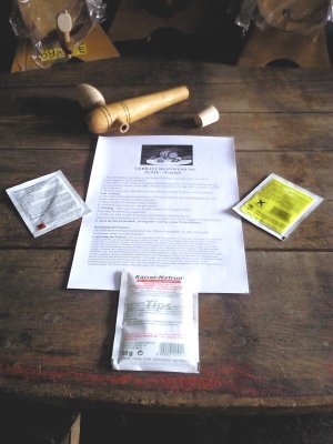 Weinfass-Starterpack für die Erstbefüllvorbereitung für 80L bis 150L Holzfässer oder Weinbehälter