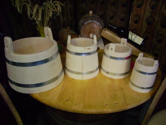 3 Liter Bottich-Kegelförmig mit 2 Griffen