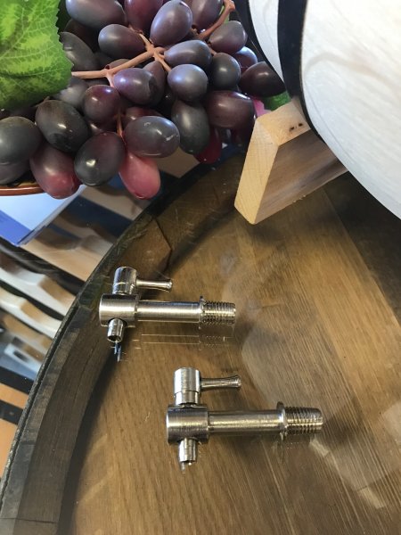 Messingauslaufhahn-klein verchromt für Holzfass mit 10-11mm Hahnloch mit konischem Gewinde Messing