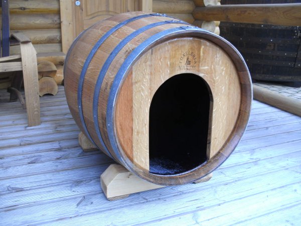 300L Fass - Hundehütte Fass fertig montiertes Hundehaus Hundeschlafplatz Tierhaus Fasshütte Fasslaube