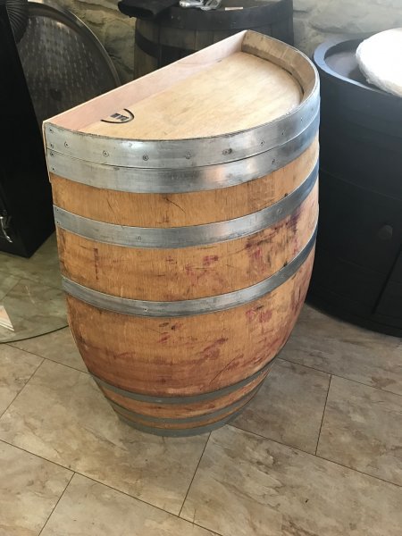 Halbfassbar NAVARRA Weinregal mit Zwischenboden aus gebrauchtem Weinfass Eichenfass