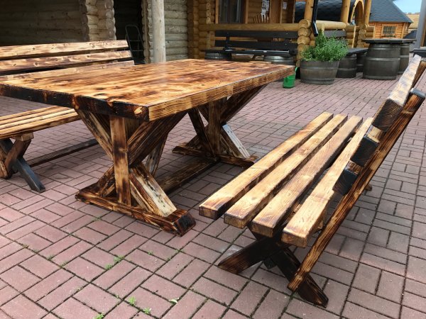 2m FACHWERK - Sitzgruppe Tisch+2xBänke mit Rueckenlehnen FWSGRL2M aus massiven ALT- & Neu-HOLZ FICHTE mit 2m Länge und 100cm Breite Höhe 77cm