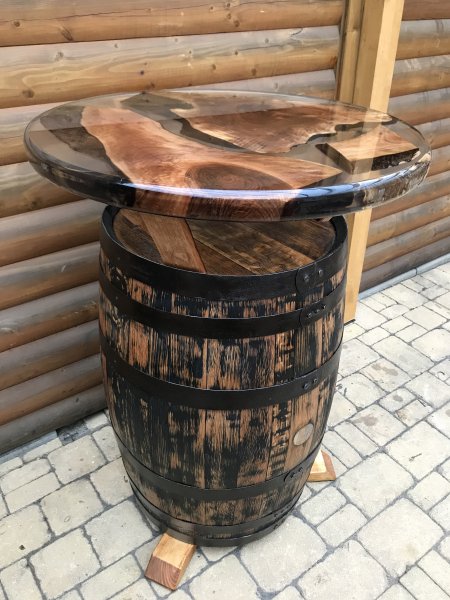 Einmaliges Einzelnstück 190 Liter Bourbon Whisky - Fasstisch mit D.100cm Kunst - Tischplatte Whiskyfass Eichenfass Sthetisch Bistrotisch Tisch