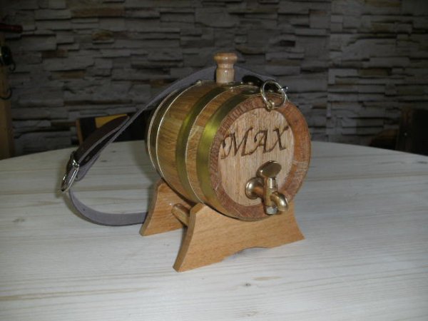 0,5 Liter Bernhardiner rundes Holzfass innen gewachstes Eichenfass Böttcherware Weinfass Whyskifass Schnapsfass