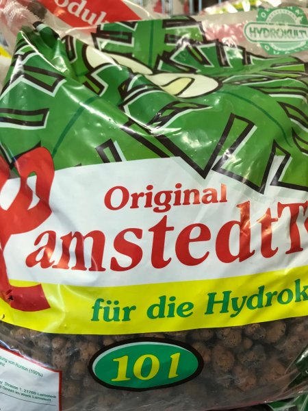 50-er Drainage - Set aus 10L Tonkugel + Trennvlies 50x50cm für alle Blumenkübel oder Pflanzkübel mit D. unten bis 45cm.