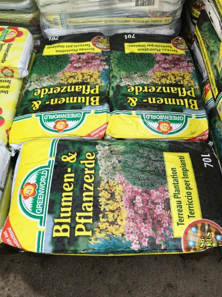 70L Pflanzenerde für alle Blumenkübel oder Pflanzkübel