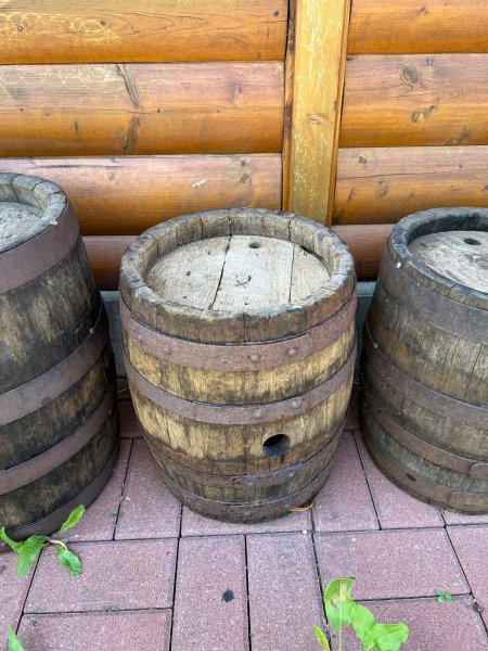 30 Liter rundes Weinfass gebrauchtes Eichenfass sehr selten