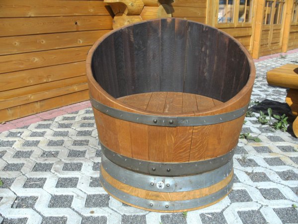 FASSSCHALE Fasssessel fertig aufgearbeitet Fass - Stuhl Fassstiz Faßhocker Hocker aus gebrauchtem Eichenfass Weinfass