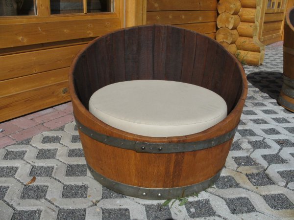 FASSSCHALE Fasssessel fertig aufgearbeitet Fass - Stuhl Fassstiz Faßhocker Hocker aus gebrauchtem Eichenfass Weinfass