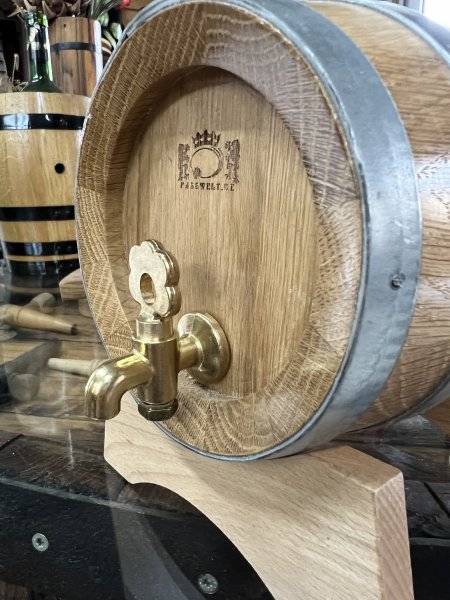 Messingauslaufhahn-klein mit weißer Dichtung für Holzfass mit 12-13mm Hahnloch