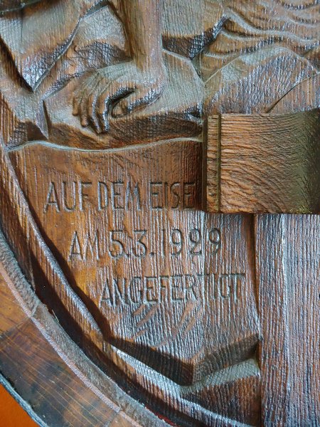 Fassfront Rarität aus dem Jahr 1929 oval mit D.120x80, Tiefe 20cm aus massivem Eichenholzfass