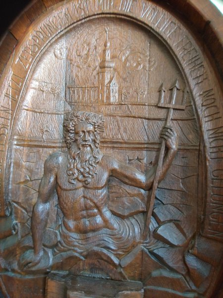 Fassfront Rarität aus dem Jahr 1929 oval mit D.120x80, Tiefe 20cm aus massivem Eichenholzfass