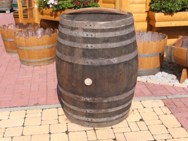 300 Liter dunkleres rundes gebrauchtes Barrique Eichenfass Weinfass Wasserfass Fasstonne Regentonne