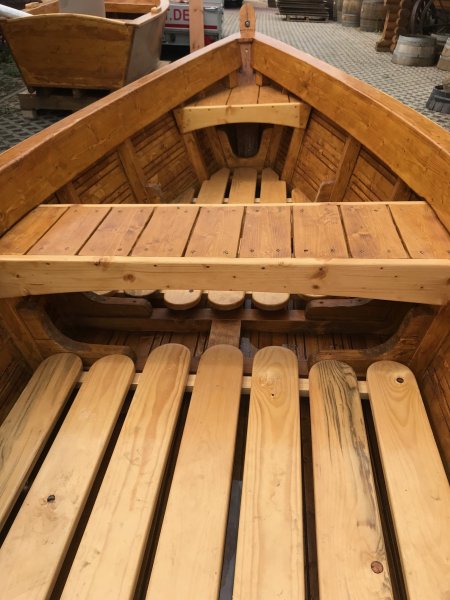 3.5m Holzboot - Bela Italia Designboot als Garten-Dekoration