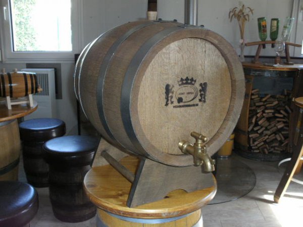 30 Liter Eichenfass innen roh Böttcherware Schnapsfass Weinfass Whiksyfass Weinbrandfass Essigfass Holzfass Eichenholzfass