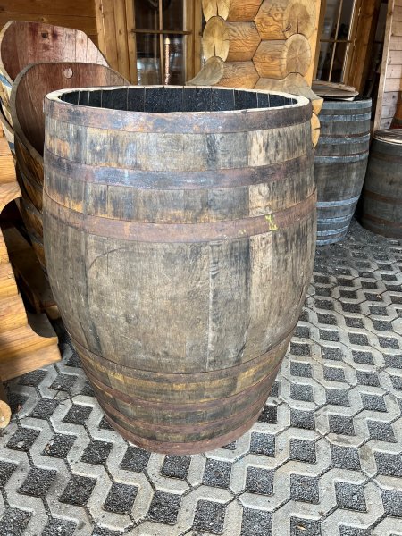 400 Liter rundes gebrauchtes Whiskyfass - Abschnitt Eichenfass Holzfass Wasserfass Regentonne Fass Fassregentonne