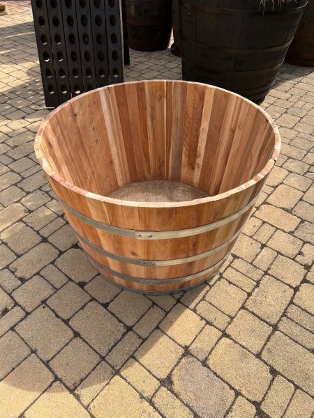 BKA100 ca. 400 Liter Blumenkübel aus neuem Akazienholz Olivenbaum Saunatauchbecken Tauchfass Fass Pflanzfass Holzfass Palmenfass Pflanzkübel