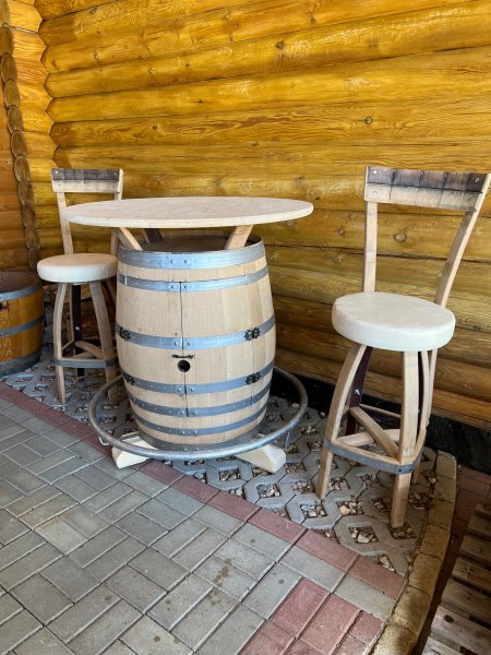 225L Fassbartisch-Silvana & 2 Fass-Barhocker-BARDOLINO-RL-Deluxe T-Platte D.80cm, H.110cm