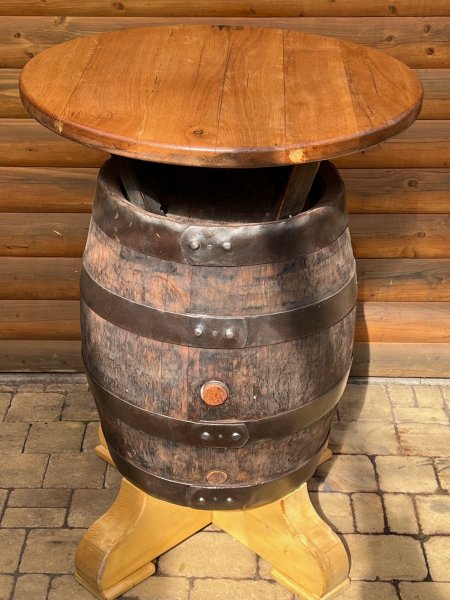 Einmaliges Einzelstück massiver Bierfasstisch-Rustika Tischplatte D.90cm, Gesamthöhe 110cm