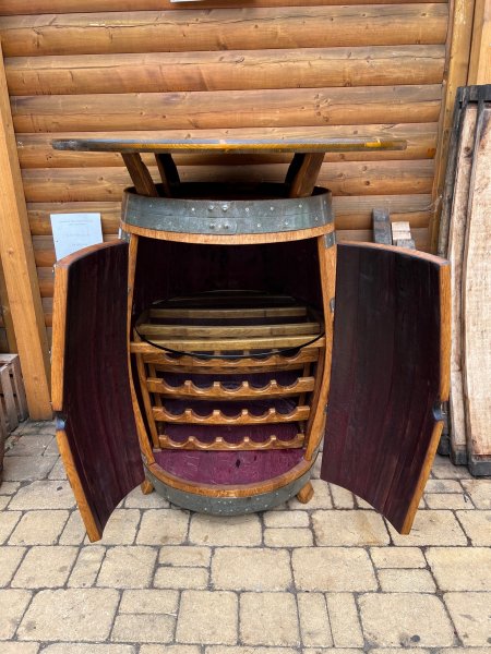 Fassbar-Tisch - Korsika-300L+WR20 aus 300 Liter gebrauchtem Eichenfass mit Weinrgal für 20 Flaschen Holzfass Fass Fasstisch Bistrotisch Stehtisch