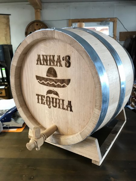 30 Liter Eichenfass innen roh Böttcherware Schnapsfass Weinfass Whiksyfass Weinbrandfass Essigfass Holzfass Eichenholzfass