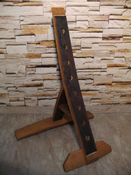 8-er Weinstock, originales Weinregal aus Weinfassdaube für 8 Fl