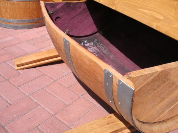 Fasssitzbank - Silvaner aus massivem gebrauchten Eichenholzfass