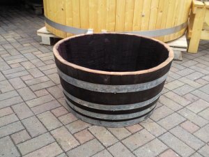 80 Liter gebrauchte Barrique-Eichenfasshälfte mit D.68cm,H.20cm