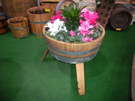 65 Liter Hochbeet - Blumenkübel, GesamtH.ca.57cm, H.25cm, D.65cm Pflanzschale Miniteich Eichenfass Holzfass