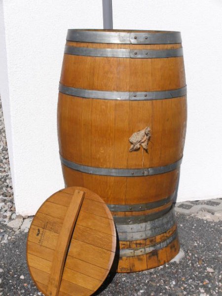 Fassfuß für die ca. 225L/300L Fass-Regentonne wahlweise mit 14cm oder mit 25cm Höhe