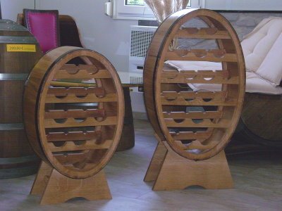 Weinregal OVALFASS für 18 Flaschen aus massivem Eichenholz