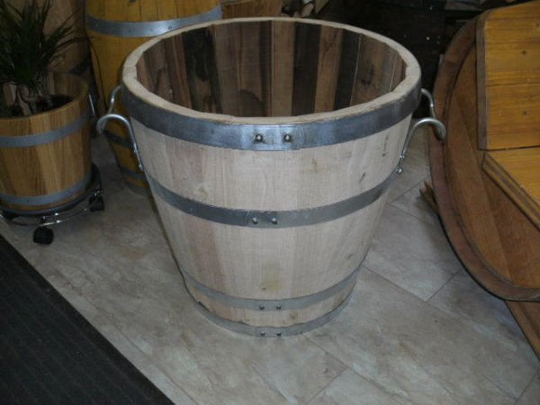100 Liter neues Zigarren - Kastanienholzfass - Abschnnitt aus 150L Ziggarenfass, Blumenkübel D.53cm, H72cm. Pflanzkübel Kastanienfass Kastanienholzfass Fass