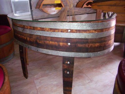 Fasstisch TOSCANA-600 aus gebrauchtem ovalen 600L Eichenfass 120x80cm, Höhe 72cm